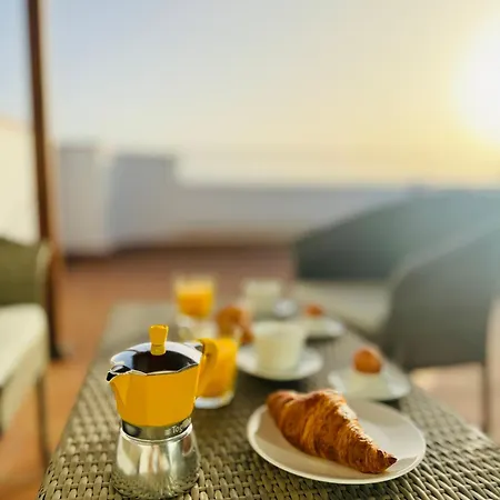 Апартаменты Casa Heidi - Pool - Sunsets - Ocean, Cliffs View - Garage - Ac *