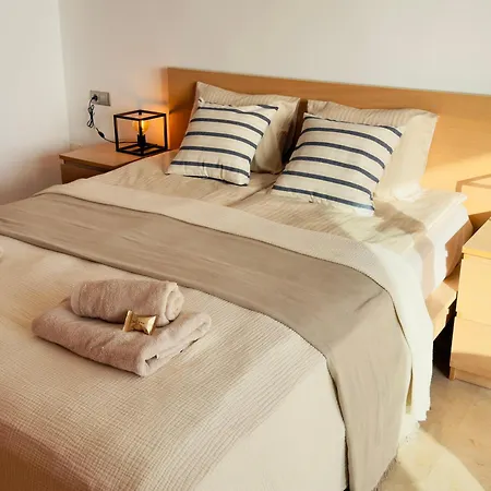 Apartment Casa Heidi - Pool - Sunsets - Ocean, Cliffs View - Garage - Ac Puerto de Santiago (Tenerife)